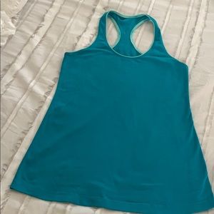 Lulu lemon racer back
